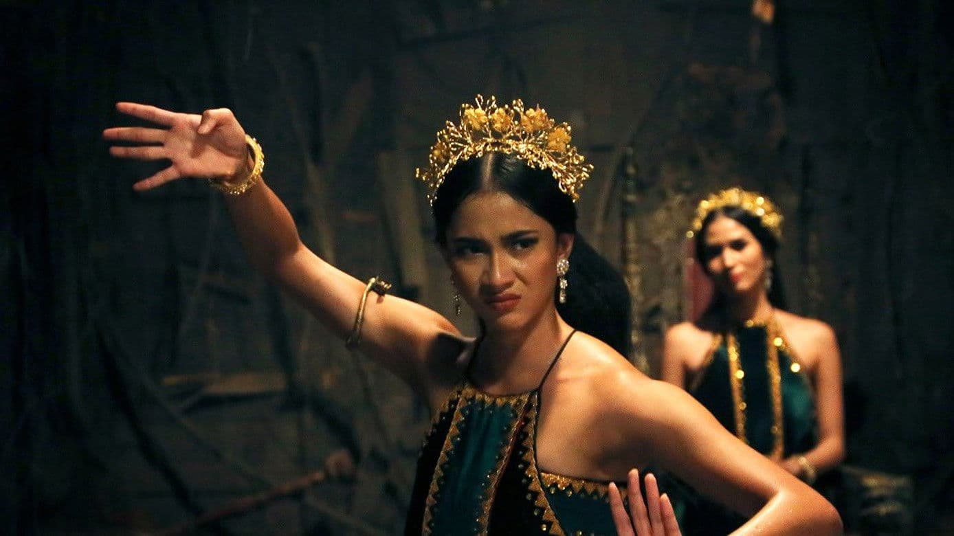 KKN di Desa Penari: Luwih Dowo, Luwih Medeni