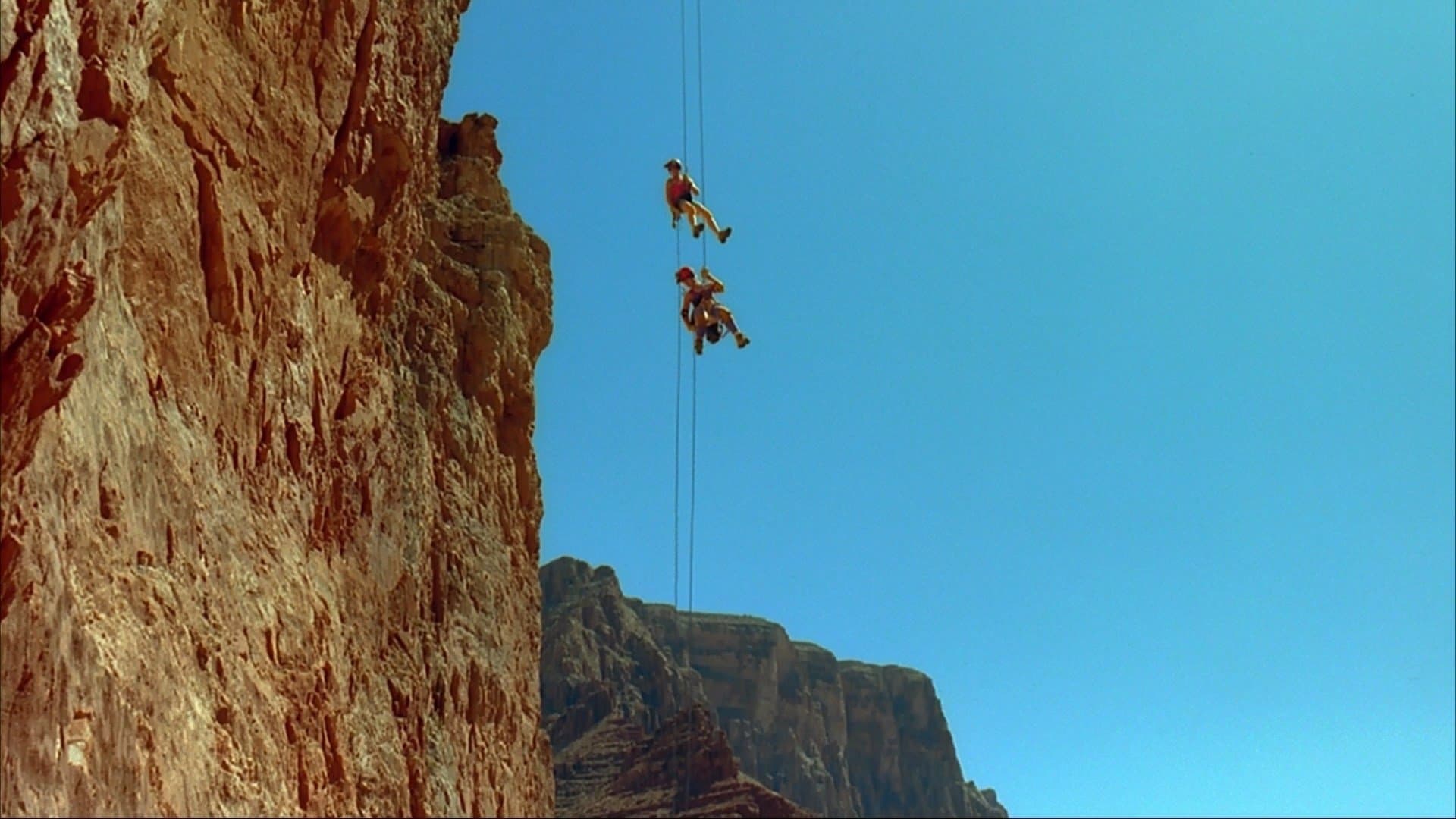 Cavernes, dangers et mystères