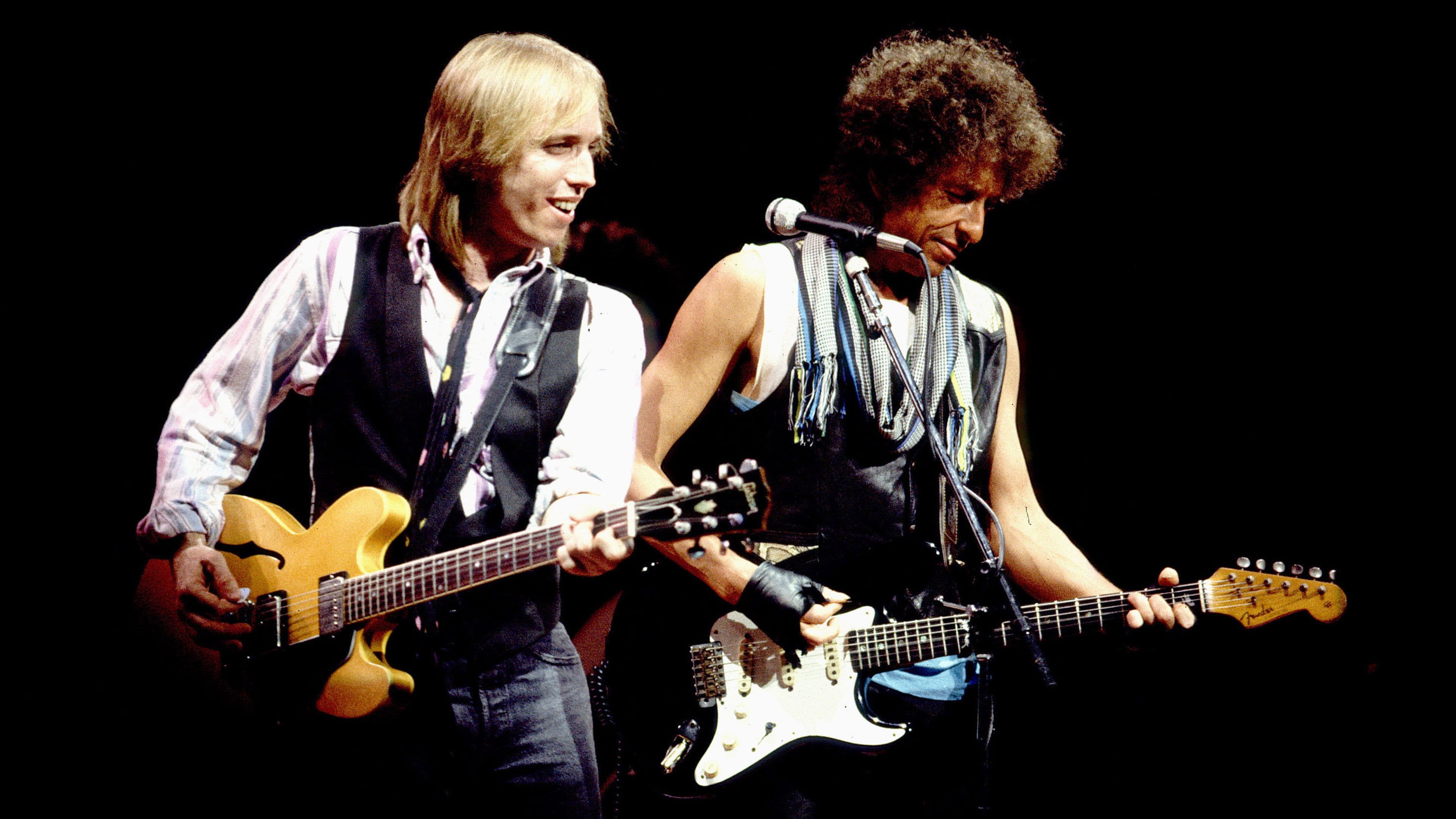 Bob Dylan With Tom Petty and The Heartbreakers - Hard to Handle