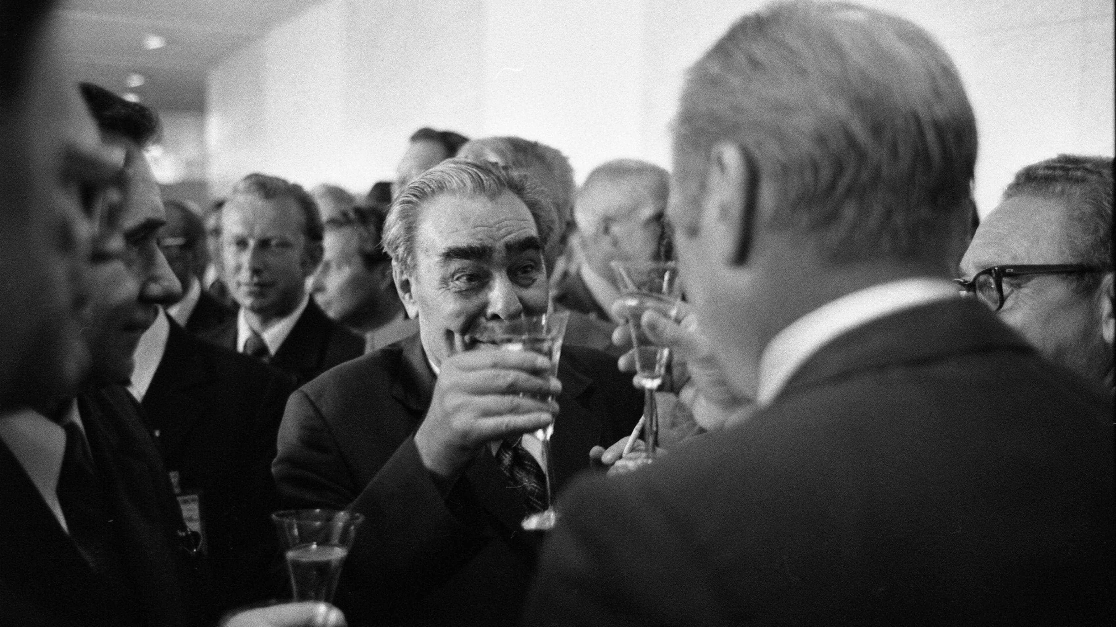 L'effet Helsinki : 1975, l'acte final et la fin du rideau de fer