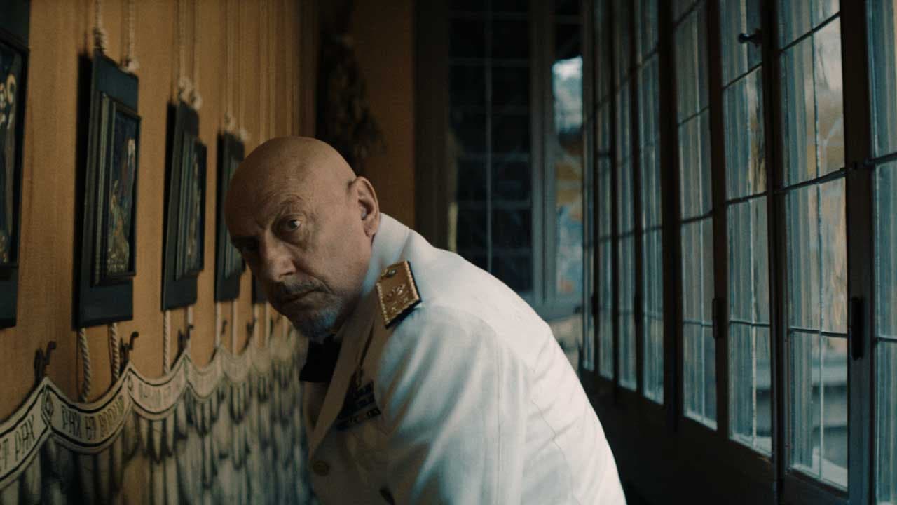 Le Poète et le Dictateur