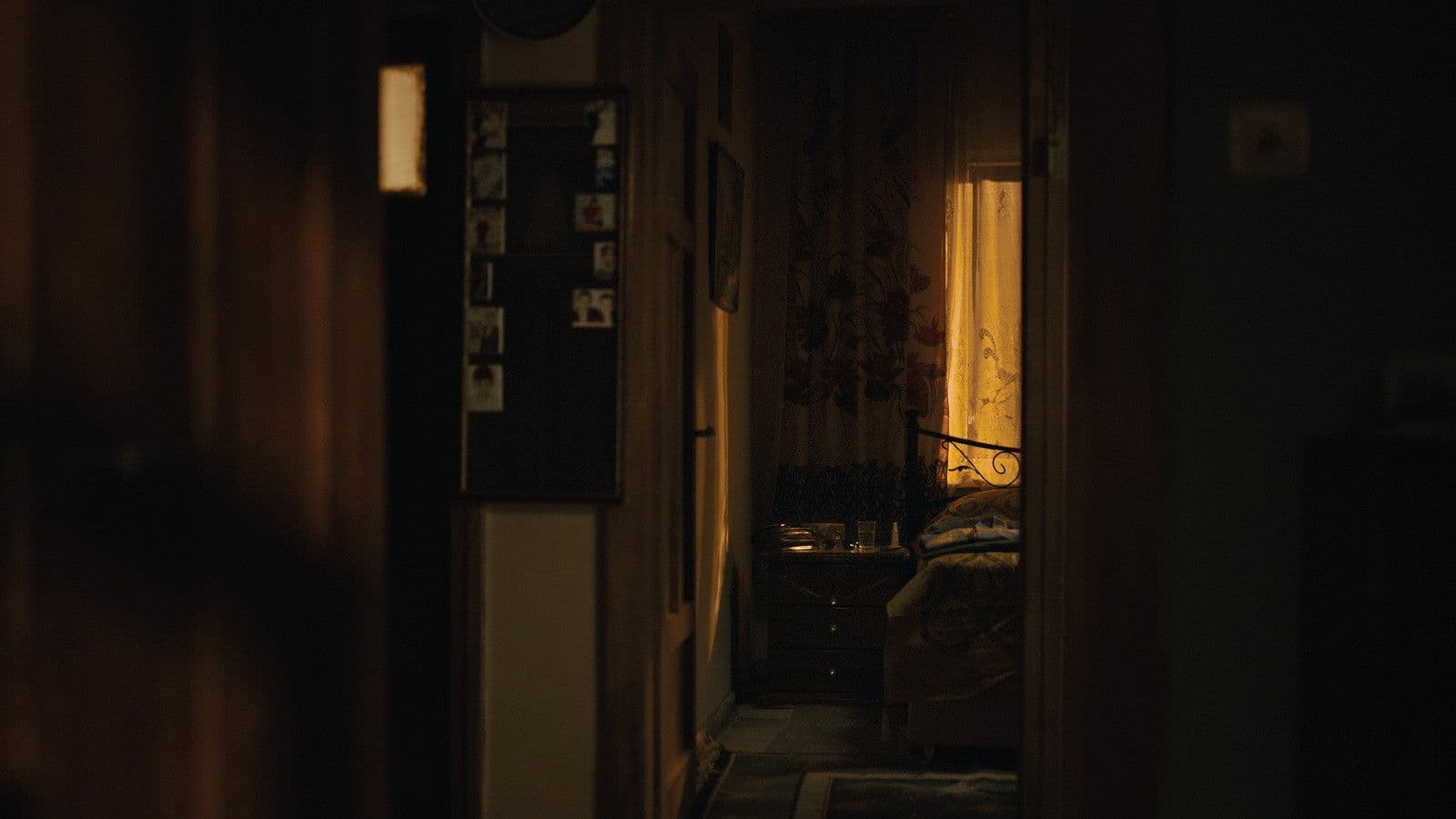 Rüyası Ömrümüzün Çünkü Eşyaya Siner